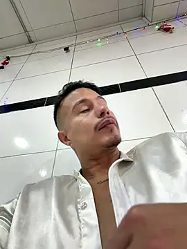 DominickVegas live sex cam