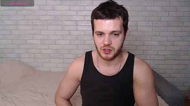 Alexxx_horny live sex cam