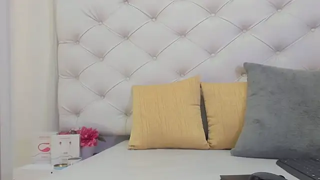 kamii_arias live sex cam