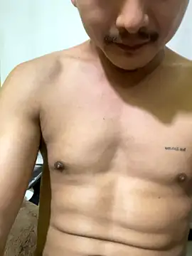 Satinshirt1992 live sex cam