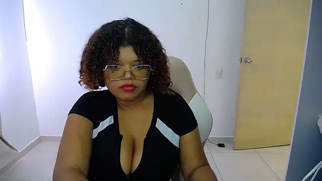 natalietits1's cam snapshot