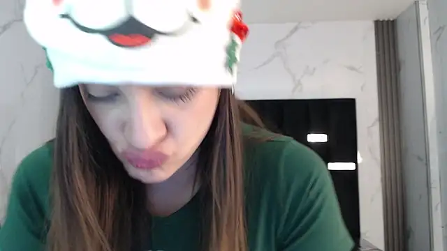 Aria95_a's cam snapshot