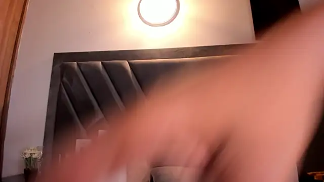 brenda_nova18 live sex cam