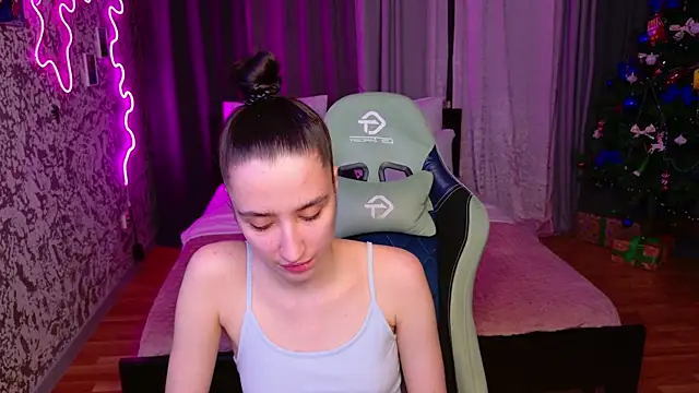 ChelseaFiness's cam snapshot