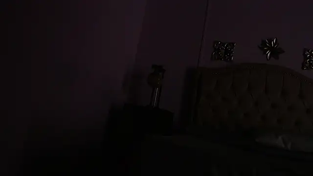 Vetania_Blake's cam snapshot