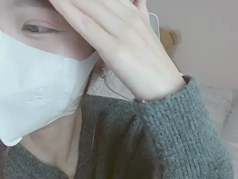 Alina_MissAsian live sex cam