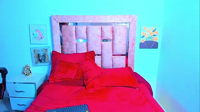 ElenaLauren's cam snapshot