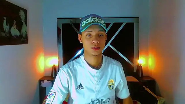 Axel_Marcu's cam snapshot