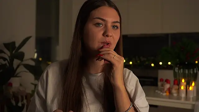 LatonyaButac's cam snapshot