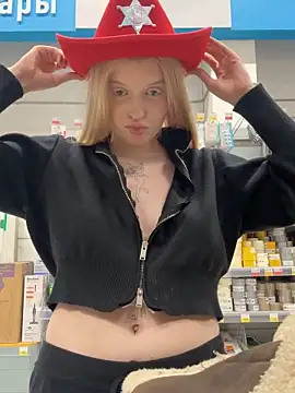 ann_ewu's cam snapshot