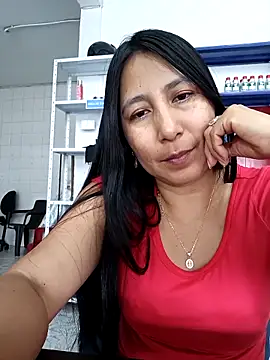 Bebita-Moor live sex cam