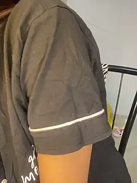 LOVELY_BABYJI's cam snapshot