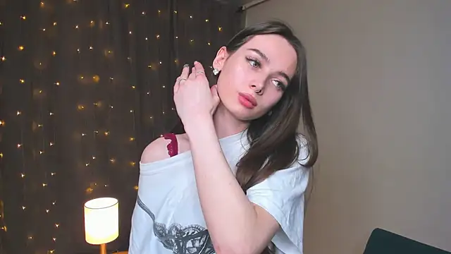 YvonneRobes's cam snapshot