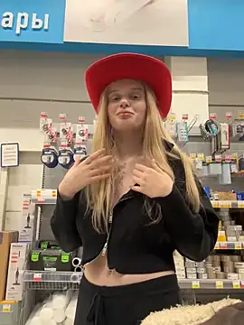 ann_ewu's cam snapshot