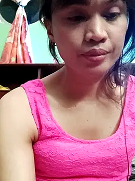 QueenSoreal live sex cam