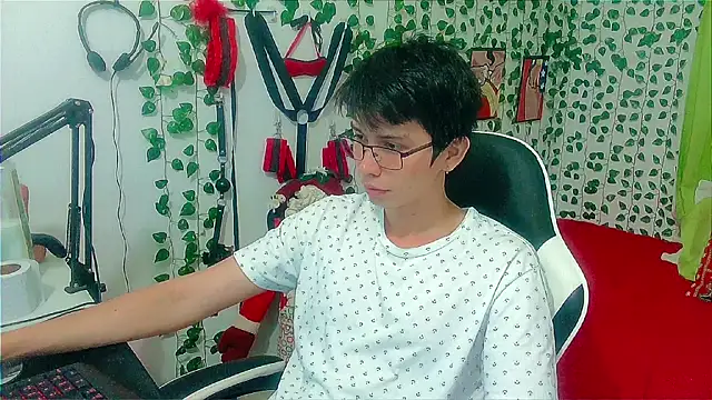 Andy_gray live sex cam