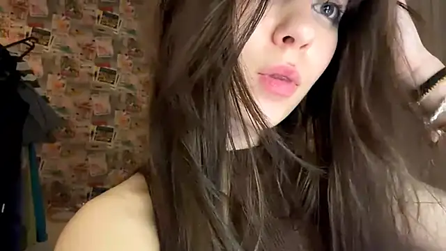 GuyedTheobid live sex cam