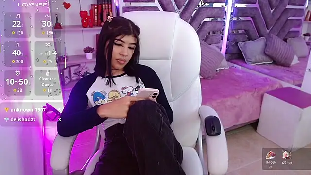 AliceWalker_11 live sex cam