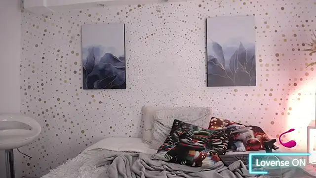 EmmaJhomson live sex cam