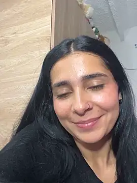 Meganmilk1 live sex cam