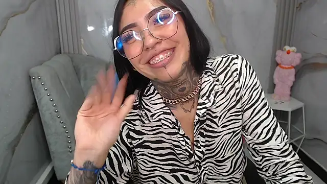 Ashley_Blum_v's cam snapshot