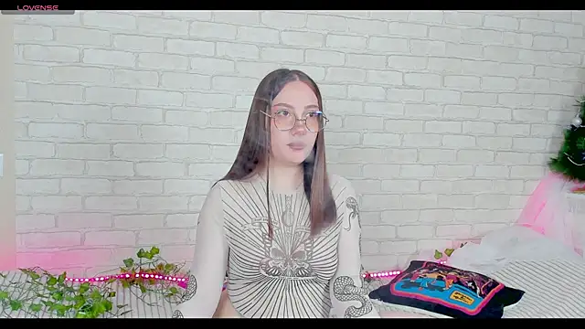 LinaKenny's cam snapshot