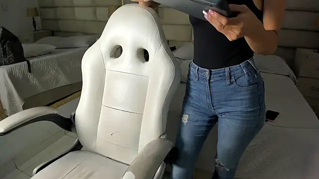 KhloeTyler's cam snapshot