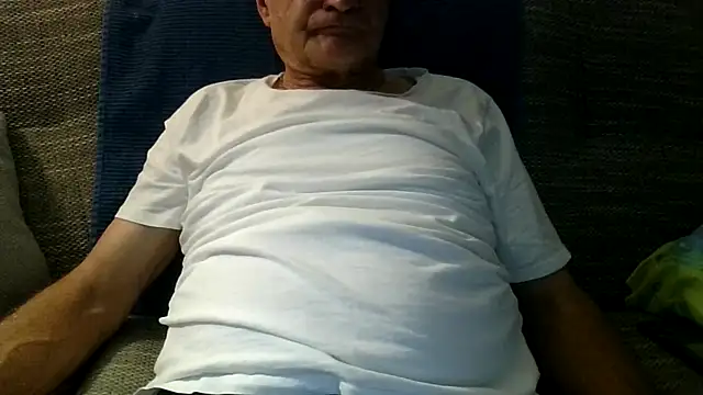 velikifant7's cam snapshot