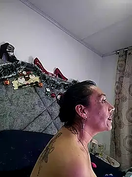 Shantey_Laurent's cam snapshot