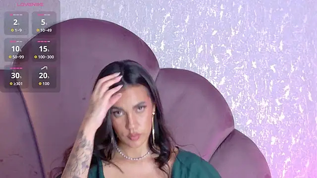 Camille_Torres's cam snapshot