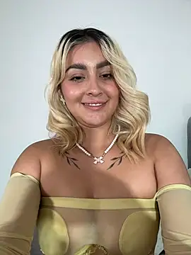 Elina_Hills's cam snapshot