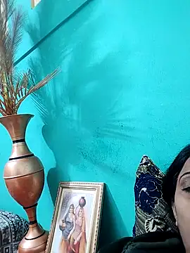 Soniya_Roy's cam snapshot