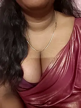 Keerthee_'s cam snapshot