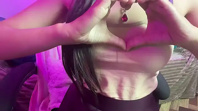 Queen_Angelena's cam snapshot