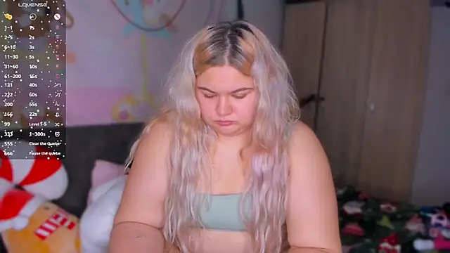 Freakcute_'s cam snapshot