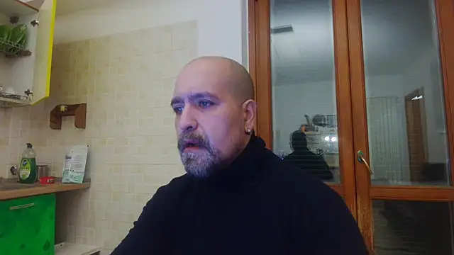 AMIRDIB2025's cam snapshot