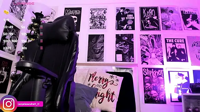 Lexyjoycce live sex cam