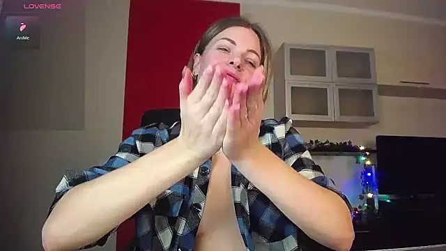 ladysabotage's cam snapshot