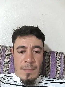 Paploesco026 live sex cam