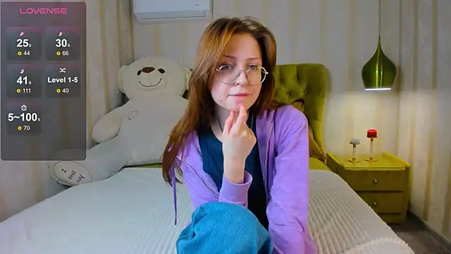 Grace_blush's cam snapshot