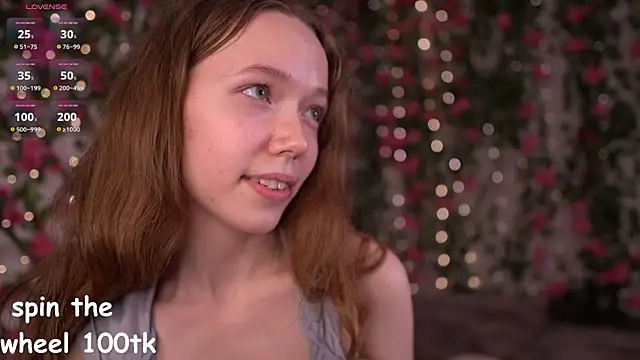 Petite_Polly's cam snapshot