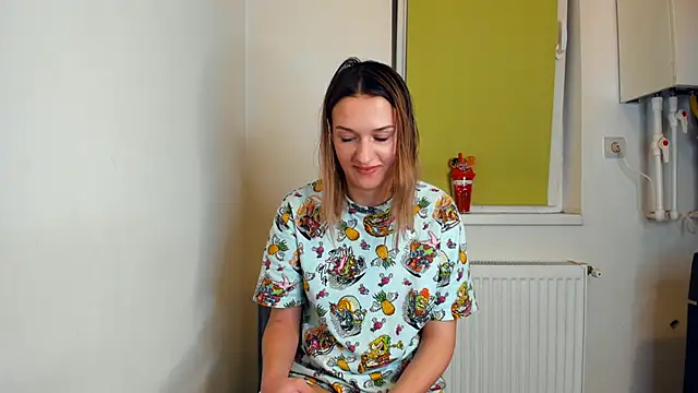 LaraStone69's cam snapshot