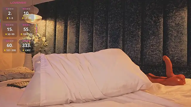 Ariannaa_Suarez1's cam snapshot