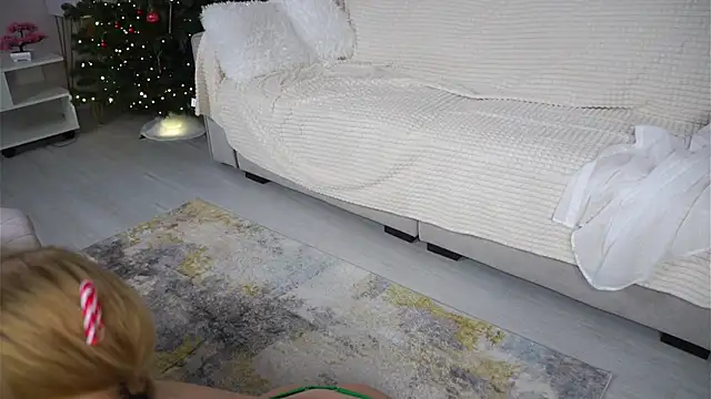 SunnivaCovil's cam snapshot