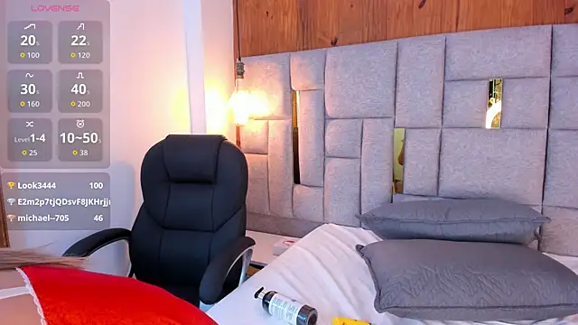 miia_reeves_'s cam snapshot