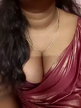 Keerthee_'s cam snapshot