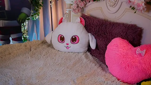 EdlinAlliston's cam snapshot