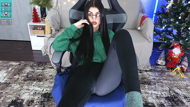 Tiffany_lab's cam snapshot