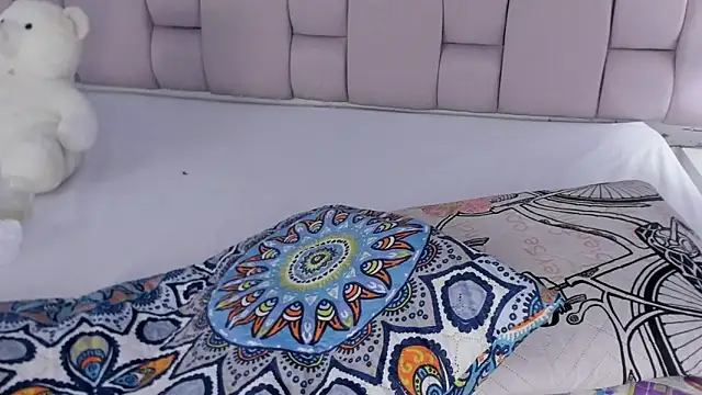 XimenaRougge's cam snapshot