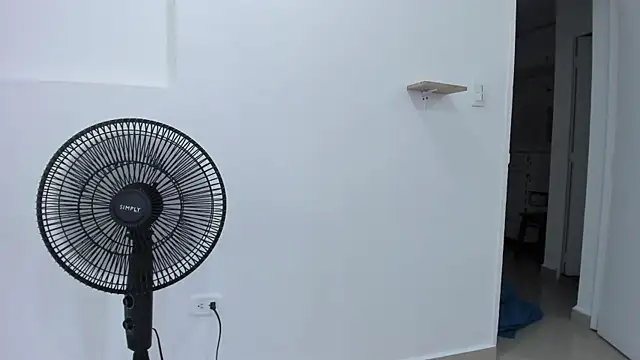 MiiaSmith__'s cam snapshot